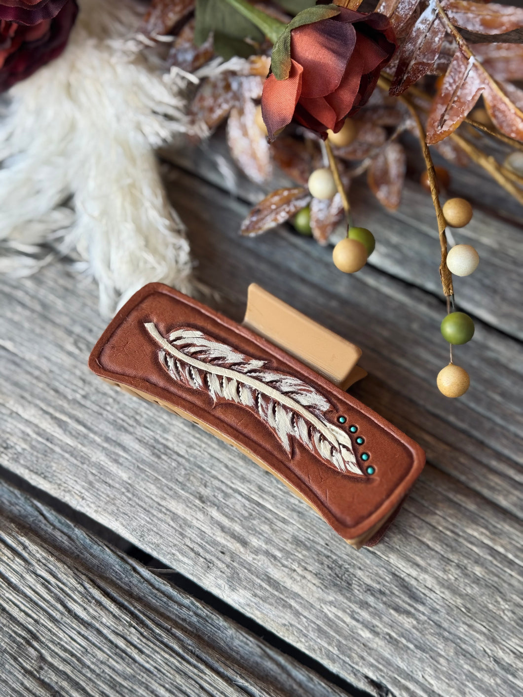 Tooled Feather hair claw clip (large)